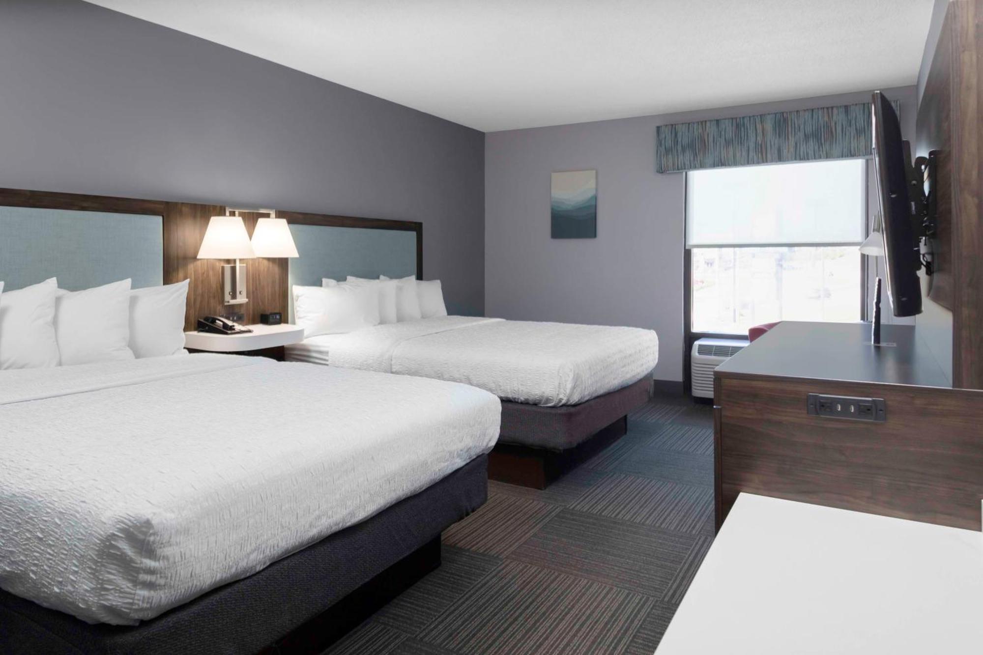 Hampton Inn קוניירס מראה חיצוני תמונה